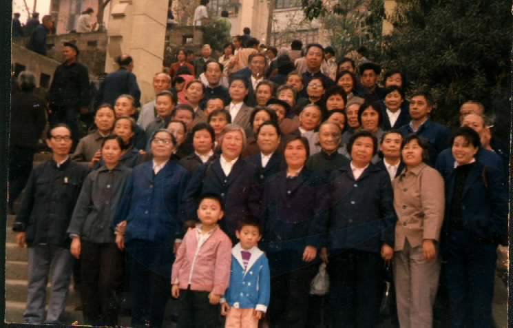 川東化工老一輩研發(fā)團(tuán)隊